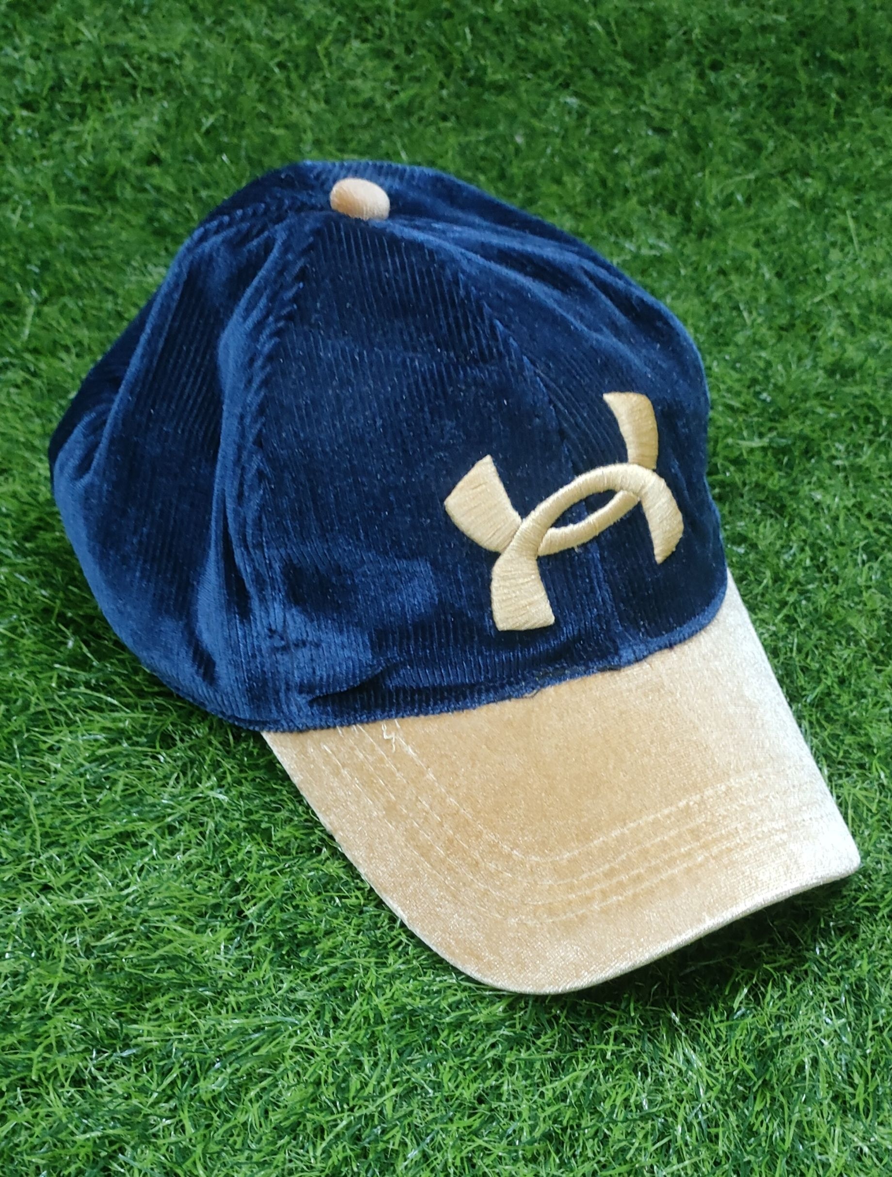 nike velvet cap
