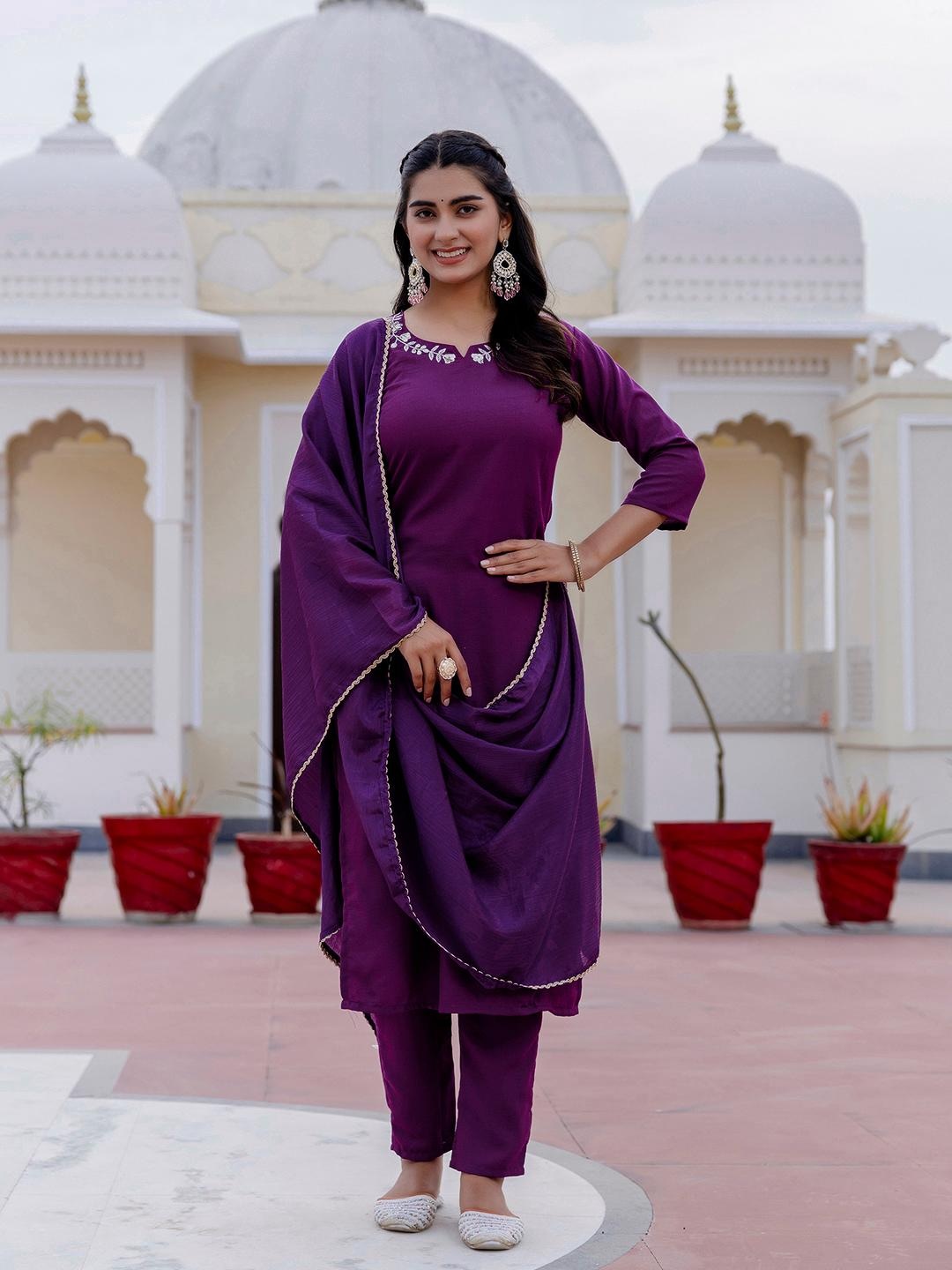 Women’s chinnon embroidered kurta set with lining, pant and dupatta, festive ethnic wear, size 38–44