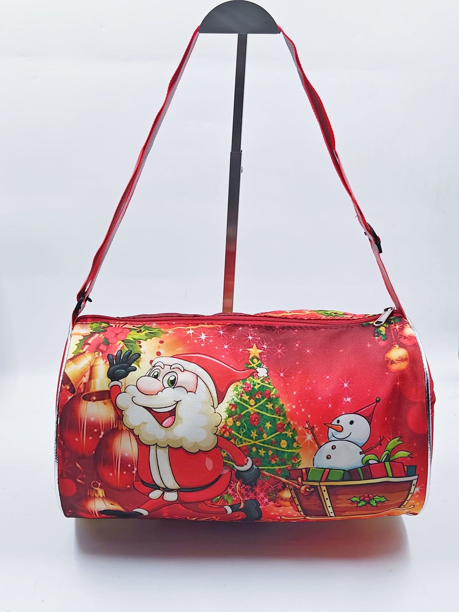 Buy Christmas theme duffle bag | Kiss spree