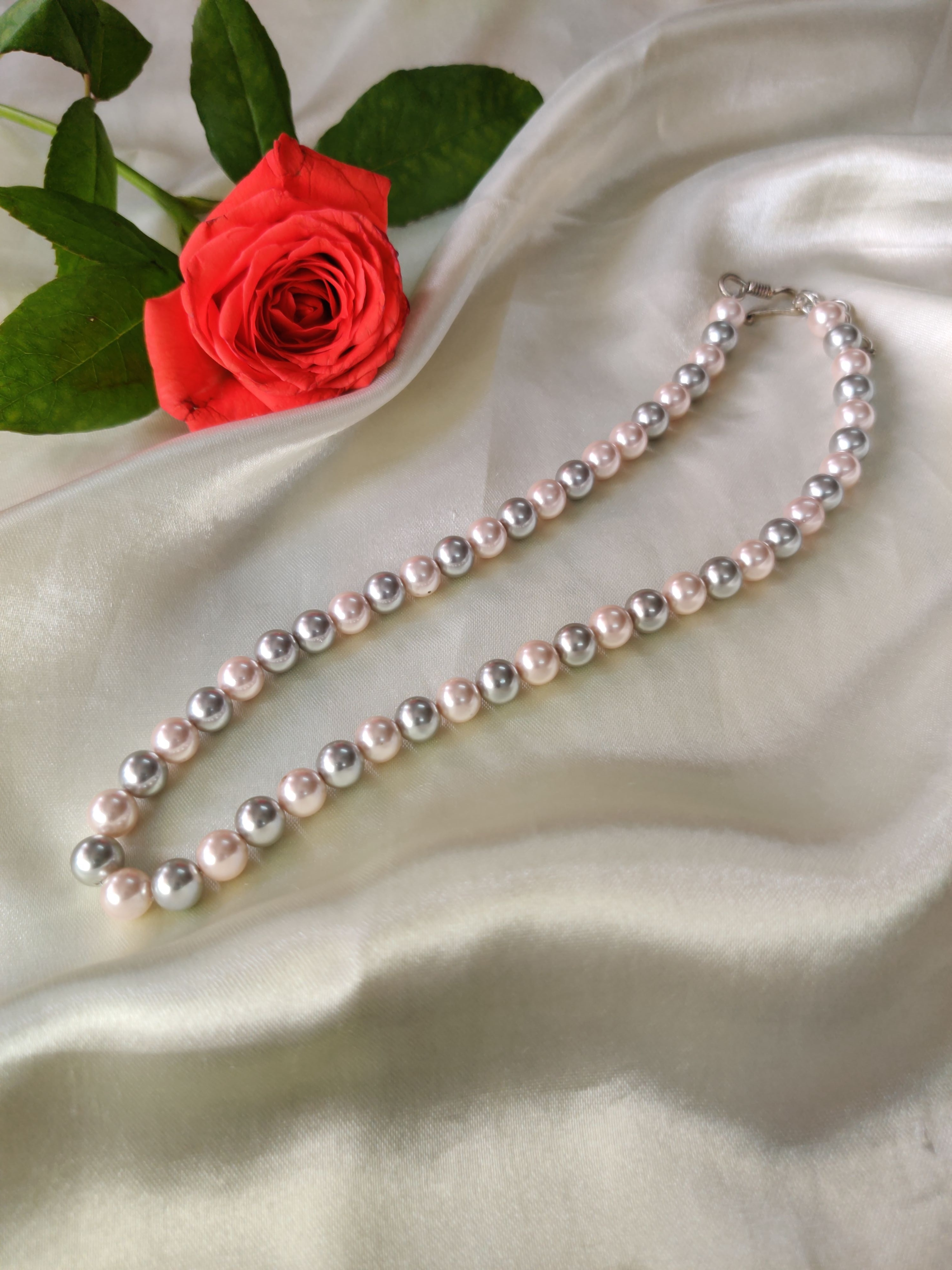 Buy Lili pearl necklace Fresh Pearls