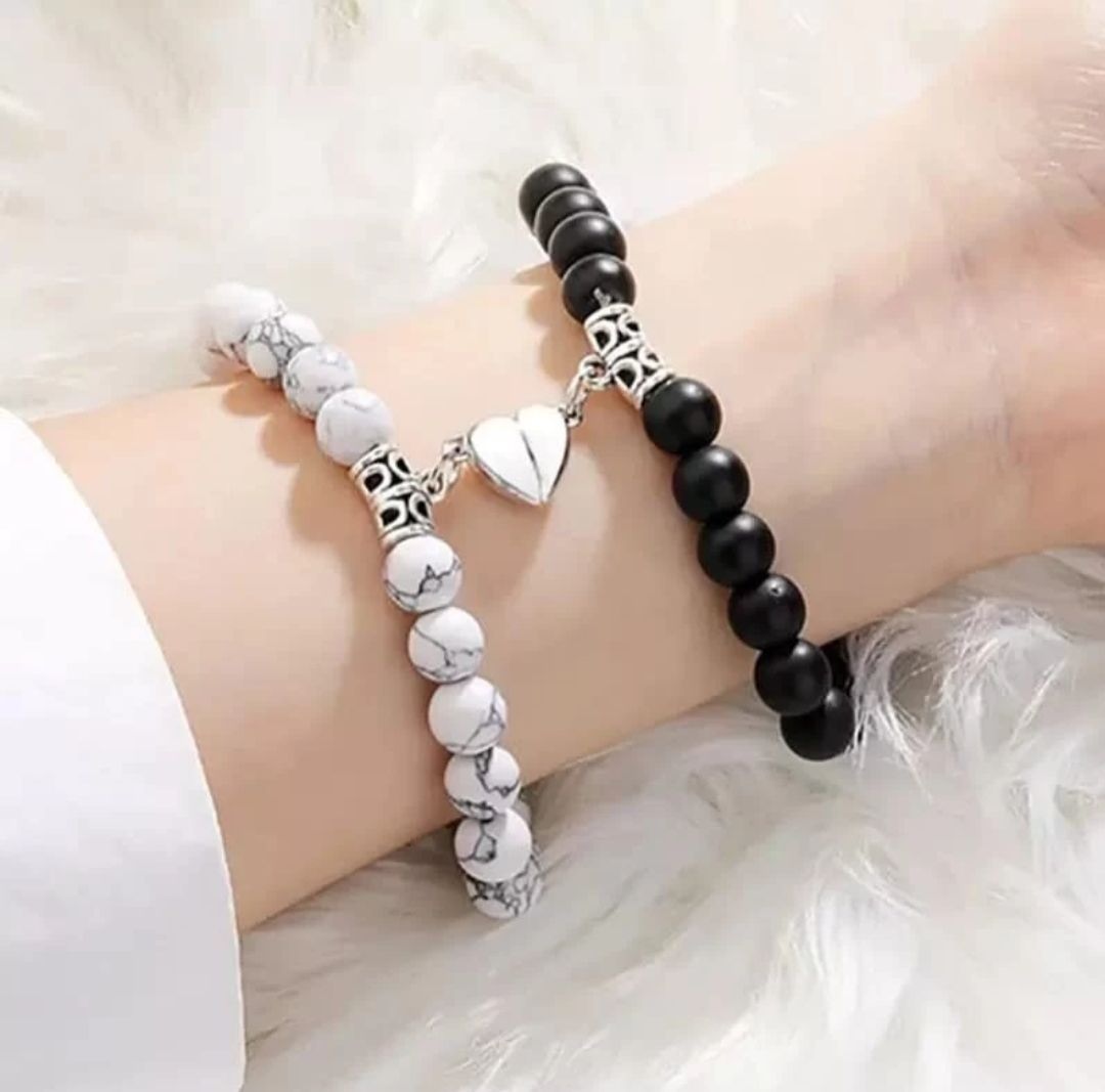 Buy Couple bracelet (black and white) set of Vibe with us