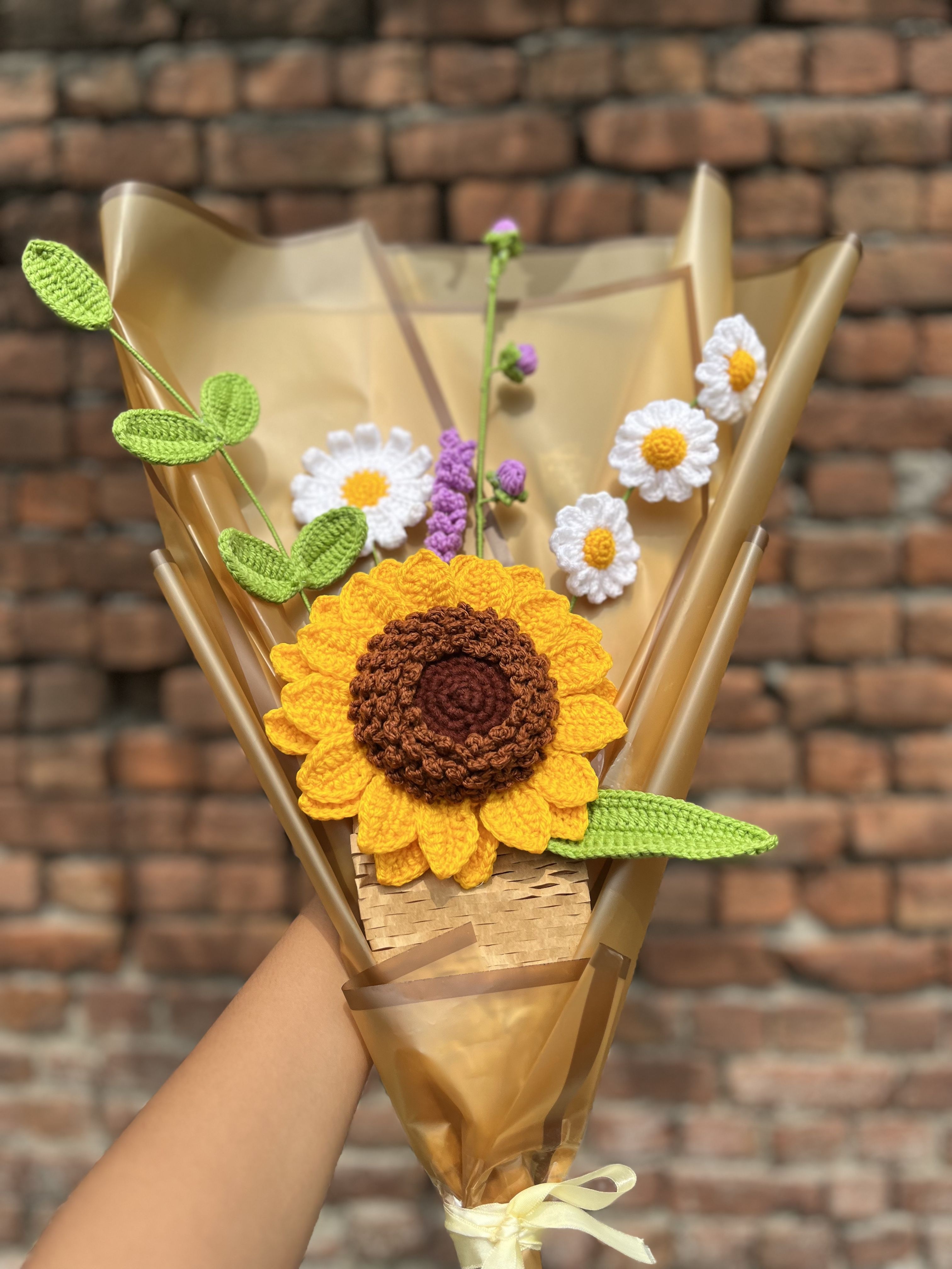 Buy Sunflower keychain | thekozyknots