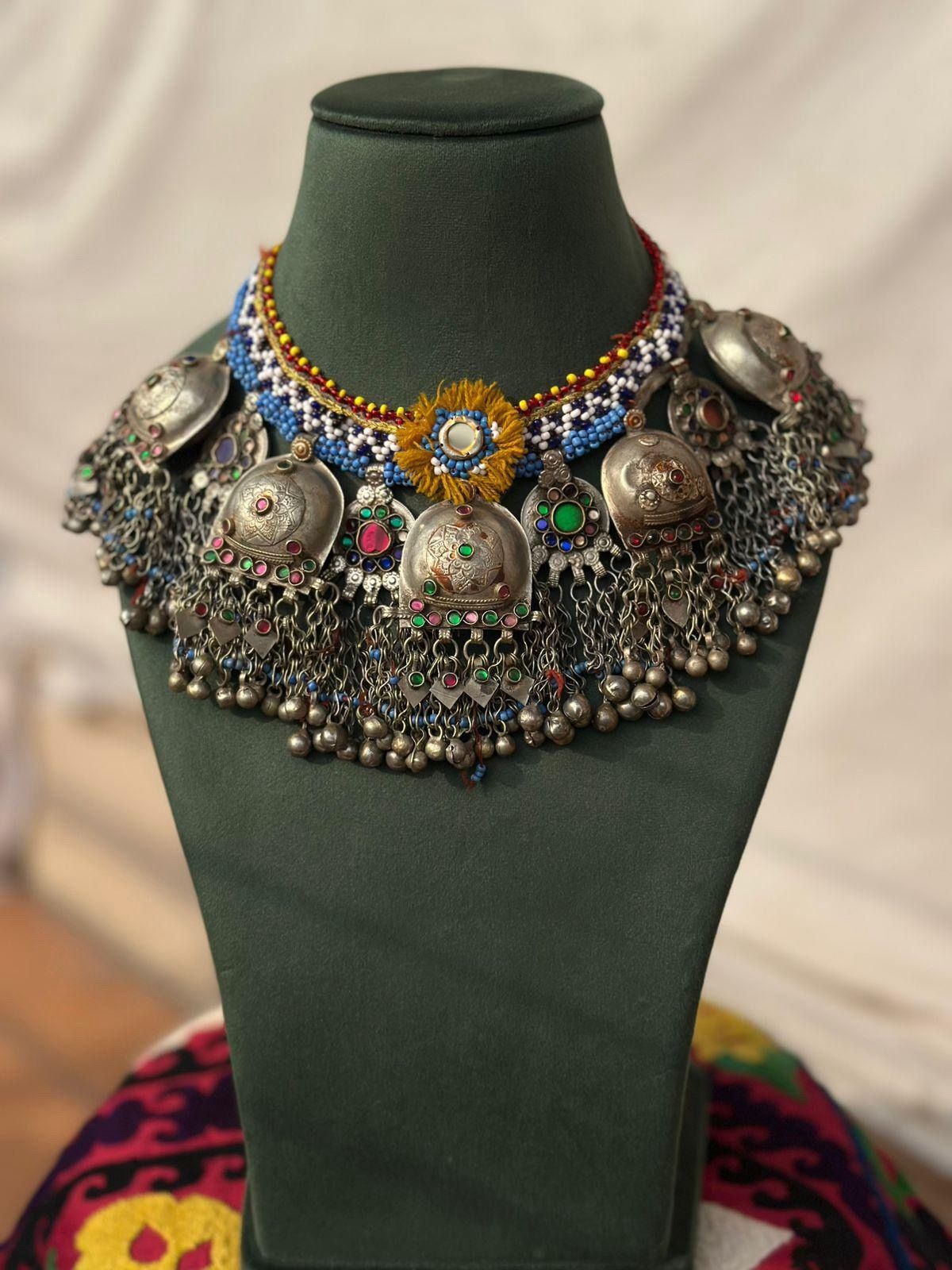 ネックレス・ペンダント ~80s Afghan beads necklace ネックレス・ペンダント ~80s Afghan beads necklace BEADED