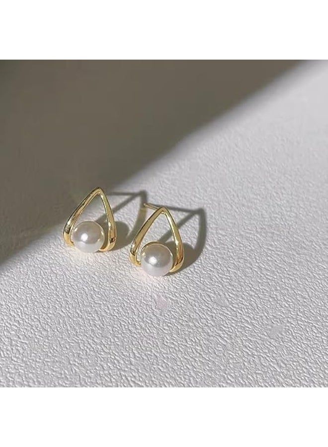 Gold teardrop pearl stud earrings